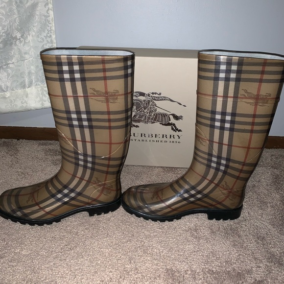 Burberry Rain Boots - Picture 2 of 6